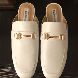 Steve Madden off white mules